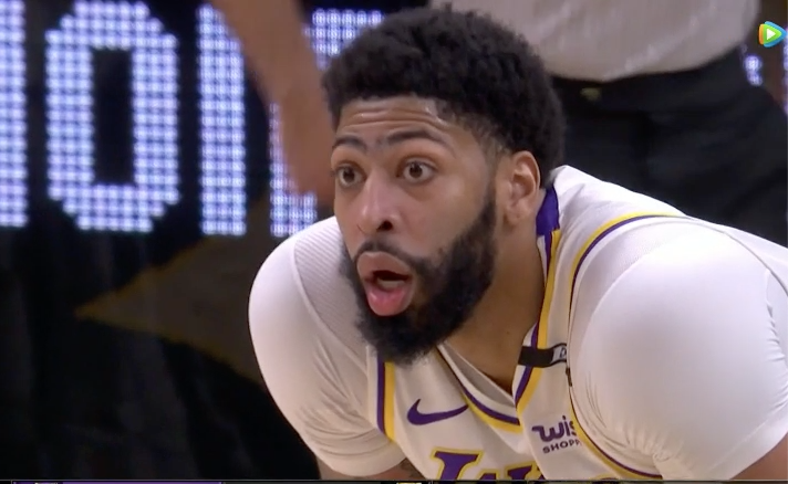 爱游戏AYX体育平台 球迷炸锅转会期成都蓉城完成体检，网友：转折点马赛手感冰凉